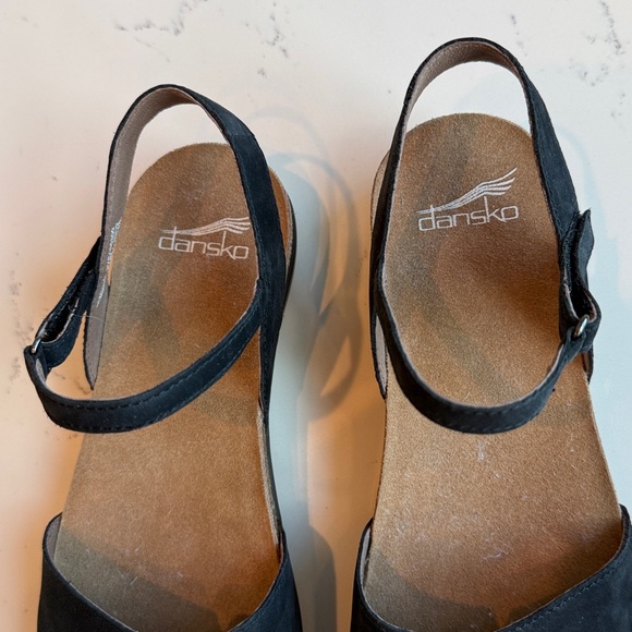 DANSKO ROWAN in Black Nubuck WOMENS size 39 US 8.5-9 - Picture 2 of 15